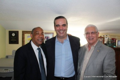 Lic. Federico Mañon, Lic. Luis Abinader y Dr. Ramon Ceballo