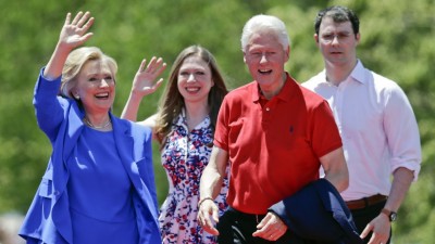 La familia Clinton en campaña