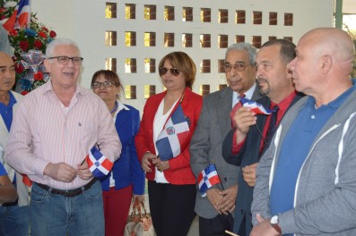 Dirigentes del PRSC y el PRM realizan ofrenda floral en Miami