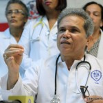 El Colegio Médico Dominicano denuncia maltratos a galenos en toque de queda
