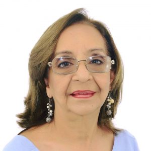 Elsa Peña Nadal es periodista reside en la ciudad de Santo Domingo