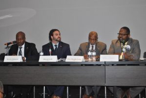 Debate candidatos a Representantes en Paterson