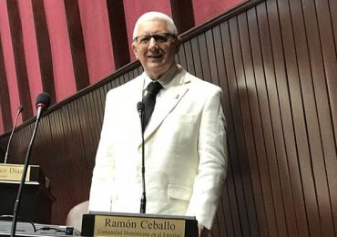 El Dr Ramón Ceballo Juramenta como Diputado del exterior