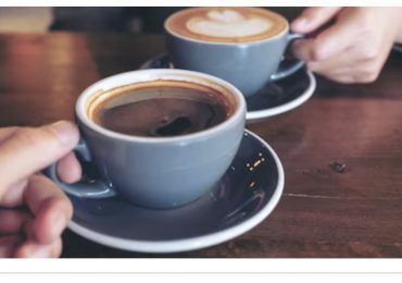 Cuántas tazas de café hay que tomar al día para proteger al corazón, según los expertos