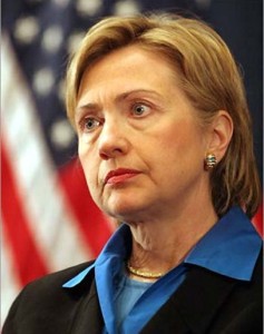 Hillary Clinton anunciará su candidatura el domingo