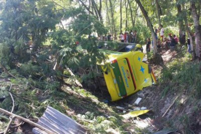 Accidente guagua deja 35 heridos; tres están graves