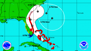 Matthew se fortalece y se espera que llegue a Florida como huracán de categoría 4