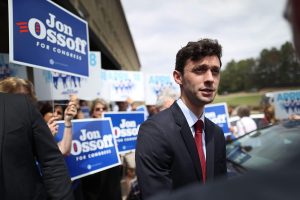 El demócrata Jon Ossoff da un golpe electoral (insuficiente) a Trump en Georgia