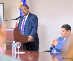 Ministro deportivo dominicano resalta importancia recuperación Juegos Patrios en PR