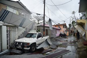 Al menos 15 muertos en Puerto Rico por los efectos del huracán María