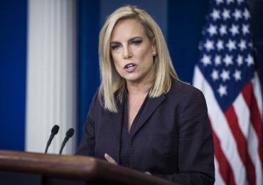 Renuncia la secretaria de Seguridad Nacional, Kirstjen Nielsen