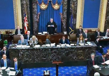 Los republicanos bloquean las enmiendas demócratas sobre el juicio a Trump